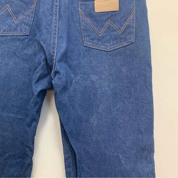 Wrangler Jeans Size 34x32 - Picture 6 of 9